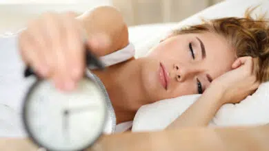 lagoftalmus, spavanje otvorenih očiju