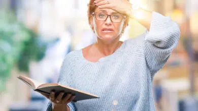 mrena na oku simptomi