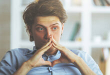 titranje pred očima, bljeskovi pred očima, plutajuće čestice, leteće mušice, mušice pred očima, vidim točkice