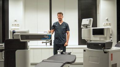 dr Boze Mihaljevic Optical Express